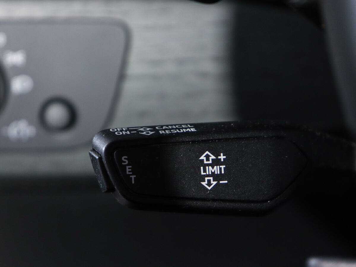 Ауди А4 б/у, 2017, Роботизированная. Фото: #18