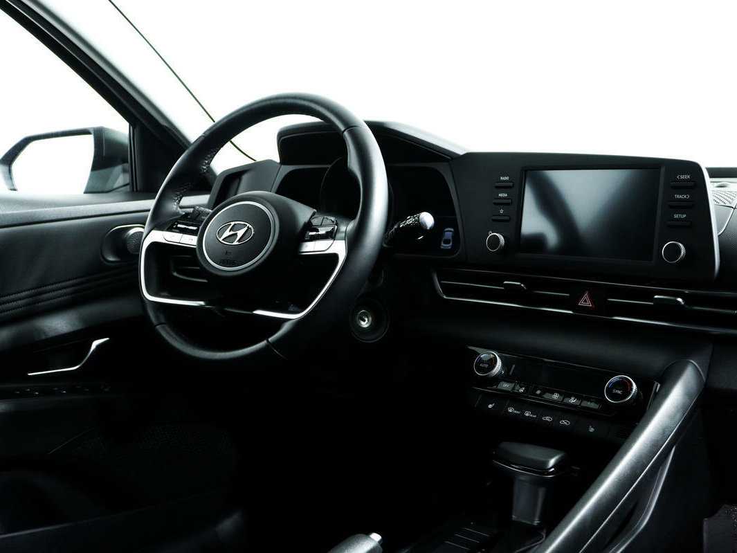 Хендай Елантра б/у, 2021, Автоматическая. Фото: #8