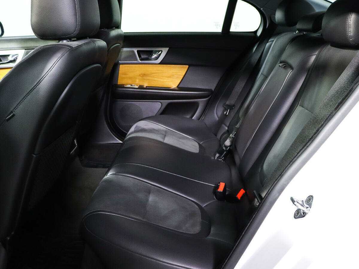 Ягуар ИксФ б/у, 2014, Автоматическая. Фото: #9