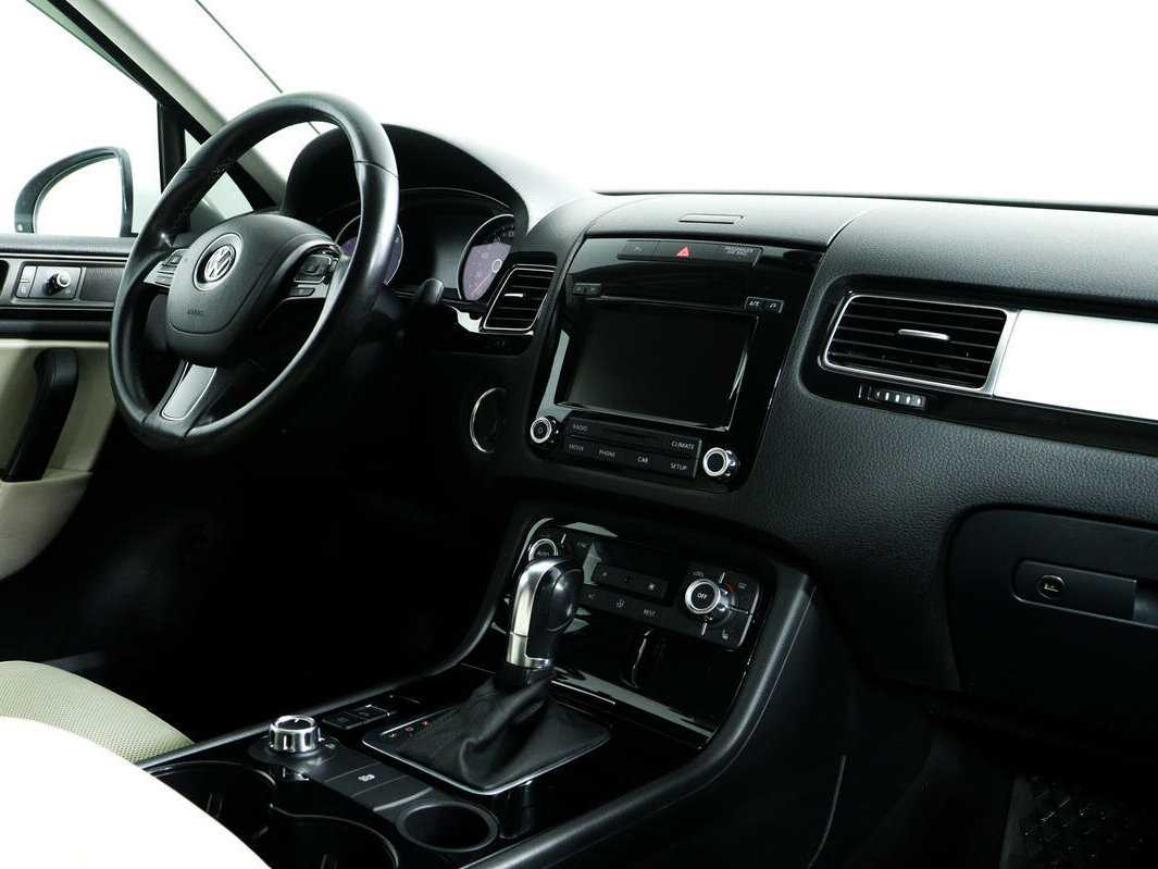 Фольксваген Туарег б/у, 2012, Автоматическая. Фото: #8