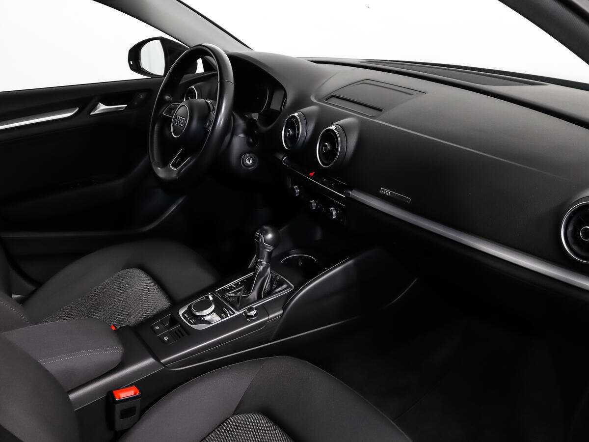 Ауди А3 б/у, 2016, Роботизированная. Фото: #11