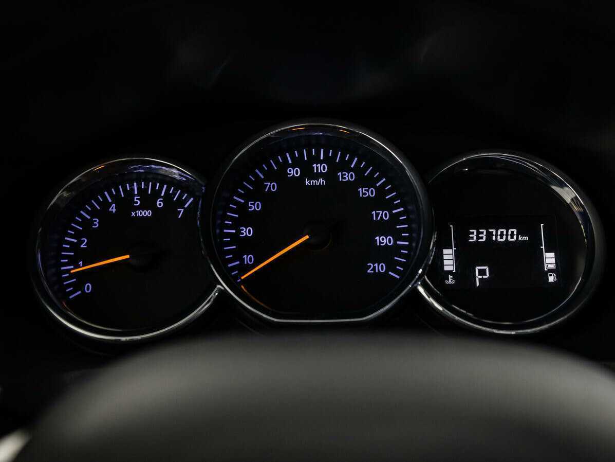 Рено Логан б/у, 2019, Автоматическая. Фото: #11