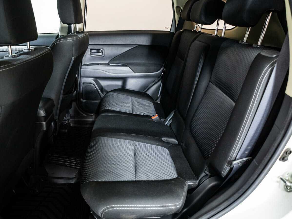 Митсубиши Оутлэндер б/у, 2018, Вариатор. Фото: #7