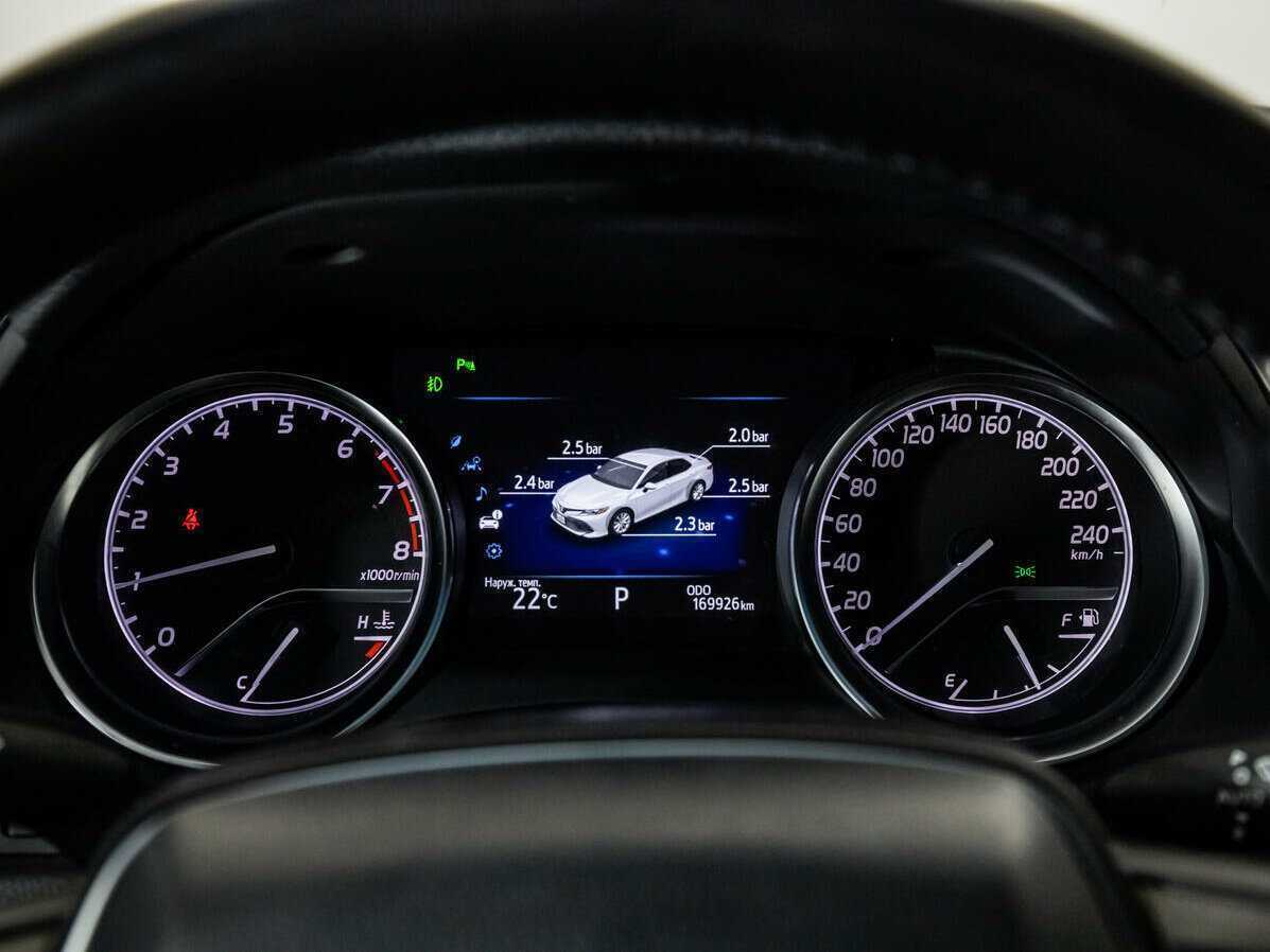 Тойота Камри б/у, 2018, Автоматическая. Фото: #10