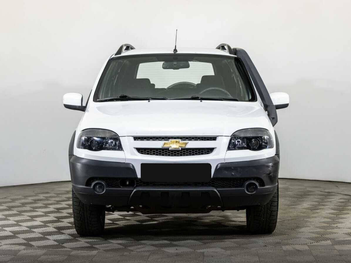 Шевроле Нива б/у, 2018, Механическая. Фото: #1