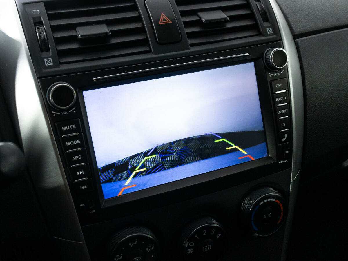 Тойота Королла б/у, 2013, Механическая. Фото: #14