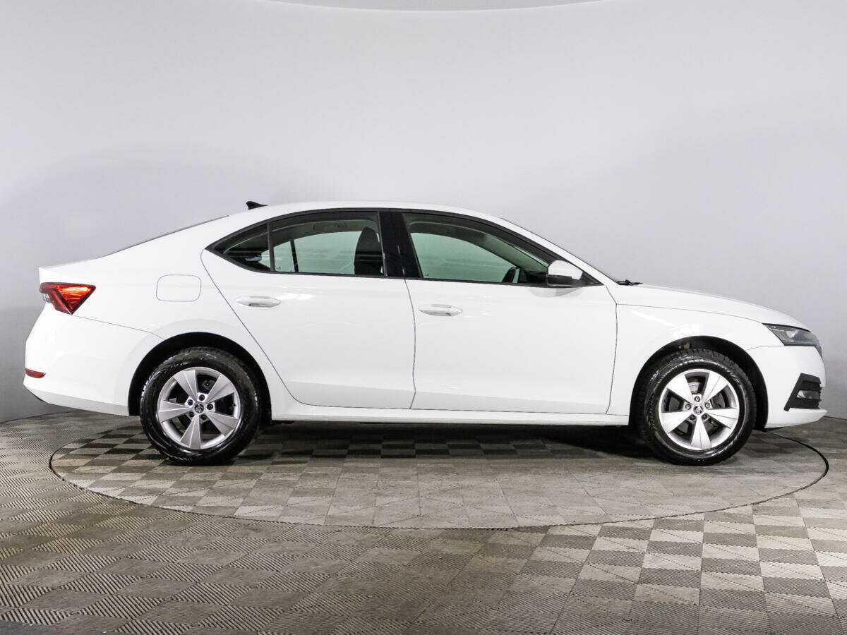 Шкода Октавия б/у, 2021, Автоматическая. Фото: #3