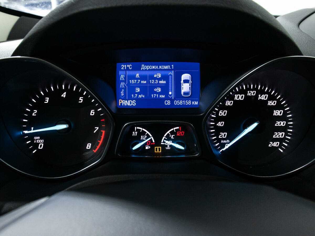 Форд Куга б/у, 2016, Автоматическая. Фото: #11