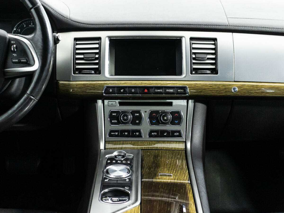 Ягуар ИксФ б/у, 2012, Автоматическая. Фото: #13