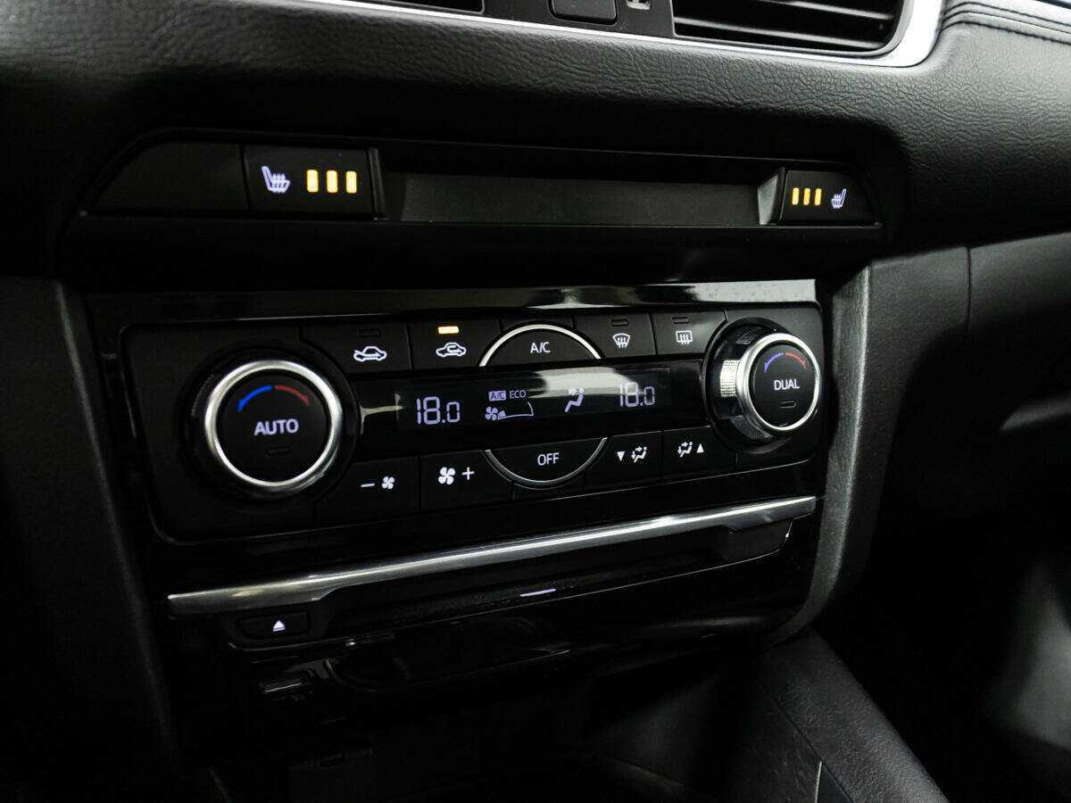 Мазда 6 б/у, 2017, Автоматическая. Фото: #14