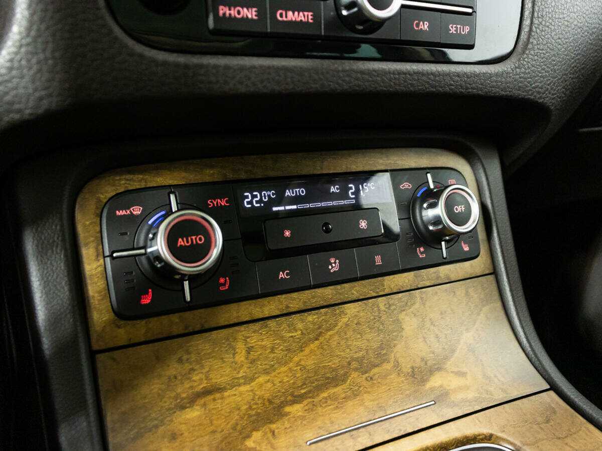 Фольксваген Туарег б/у, 2013, Автоматическая. Фото: #16