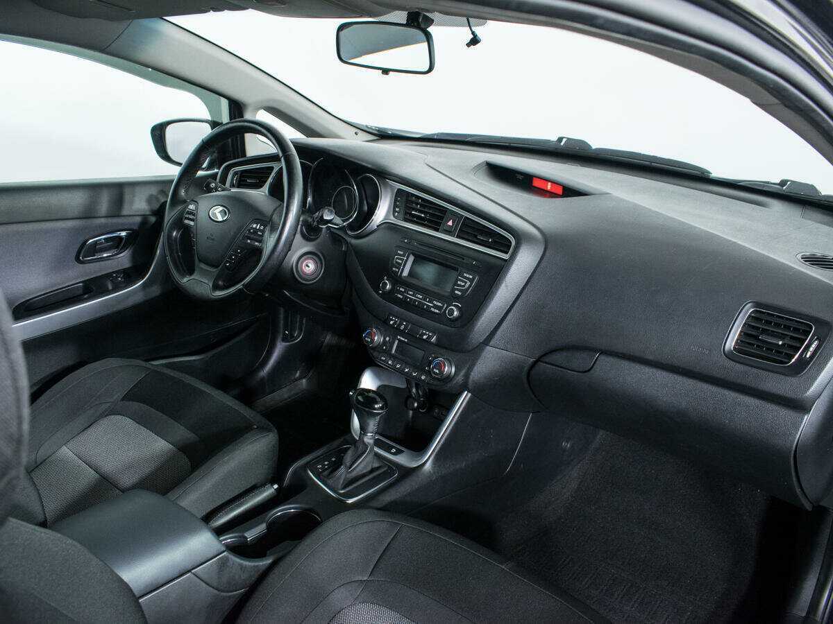 Киа Сид б/у, 2015, Автоматическая. Фото: #7