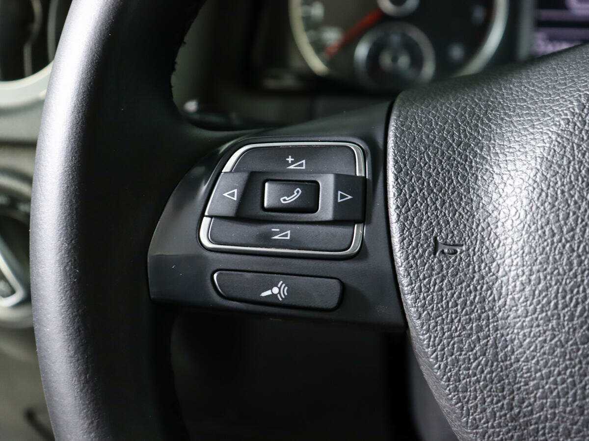 Фольксваген Тигуан б/у, 2012, Автоматическая. Фото: #14