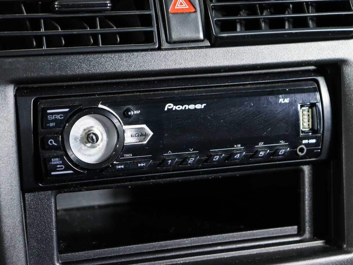 Сузуки Джимни б/у, 2018, Механическая. Фото: #16