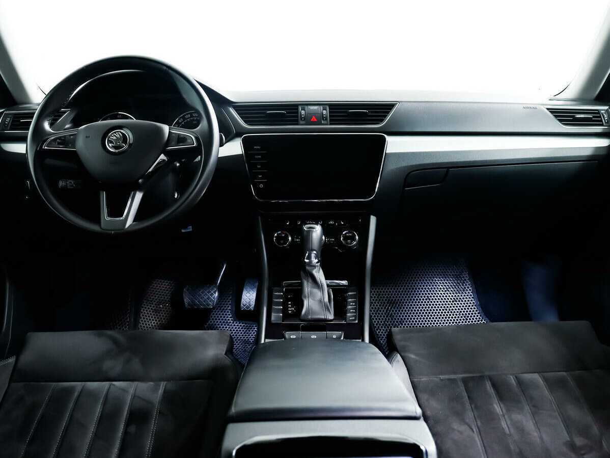Шкода Суперб б/у, 2017, Роботизированная. Фото: #8