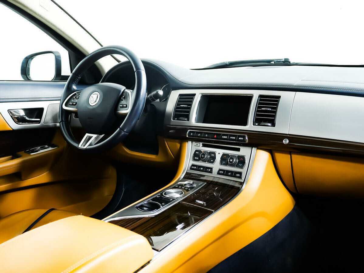 Ягуар ИксФ б/у, 2012, Автоматическая. Фото: #6