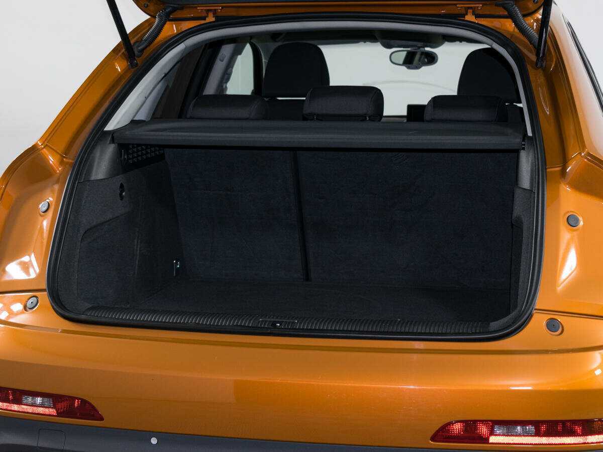 Ауди К3 б/у, 2012, Роботизированная. Фото: #4