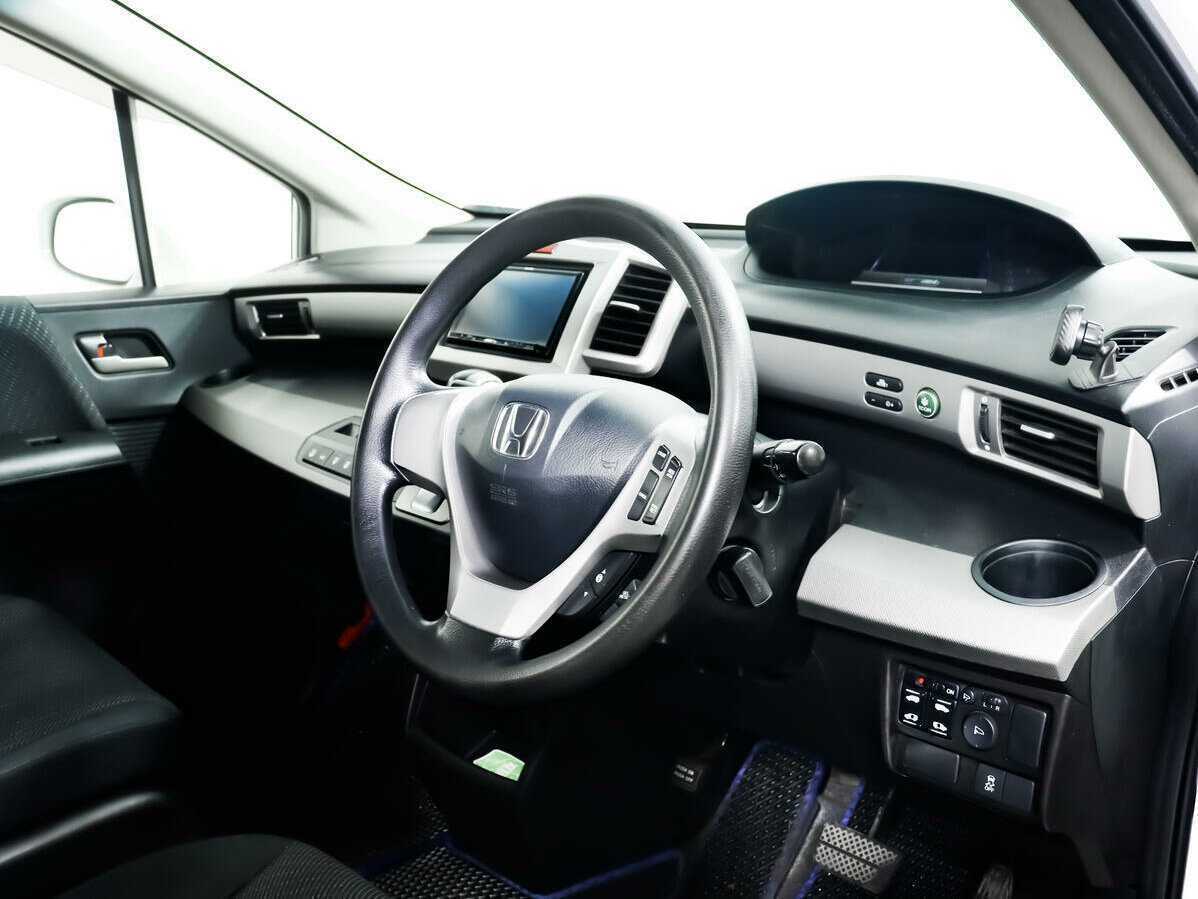 Хонда Фрид б/у, 2013, Вариатор. Фото: #8