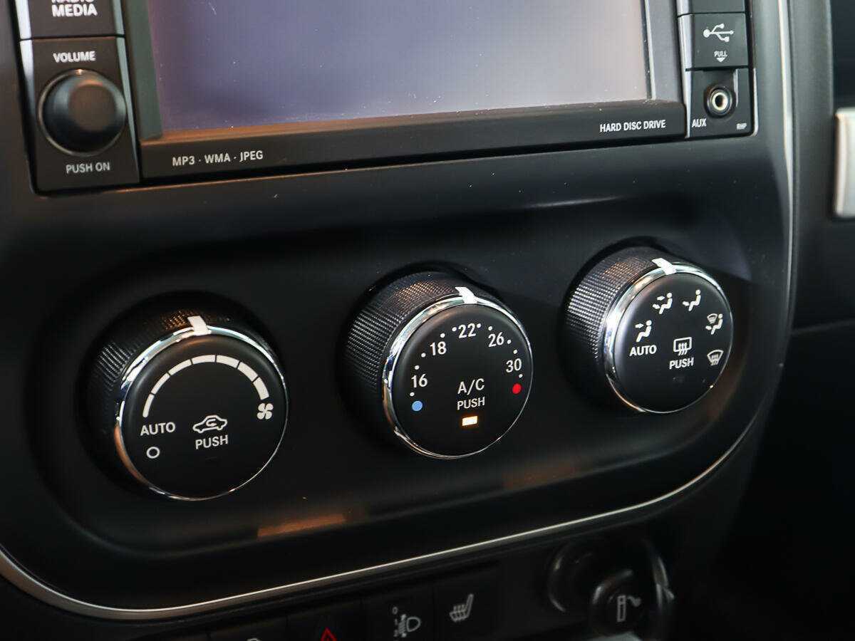 Джип Компасс б/у, 2013, Автоматическая. Фото: #19