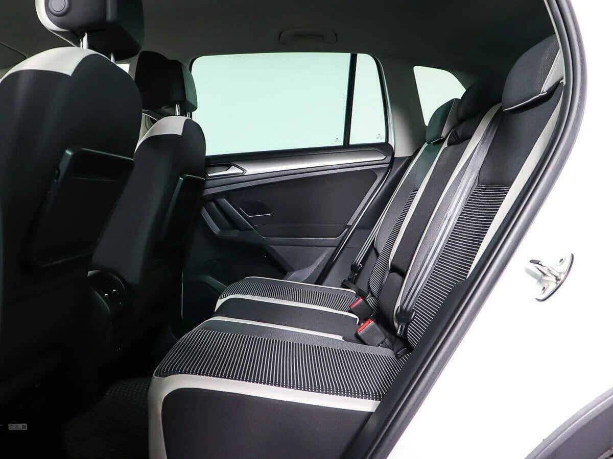 Фольксваген Тигуан б/у, 2018, Роботизированная. Фото: #13