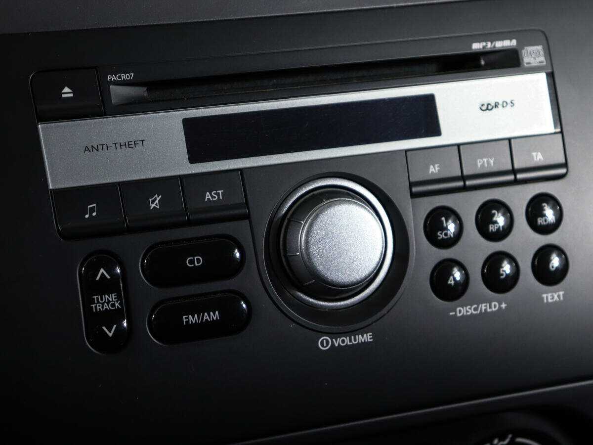 Сузуки С-Икс4 б/у, 2014, Механическая. Фото: #17