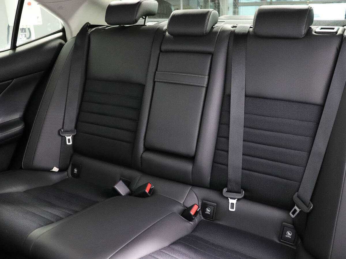 Лексус ИС б/у, 2015, Автоматическая. Фото: #13