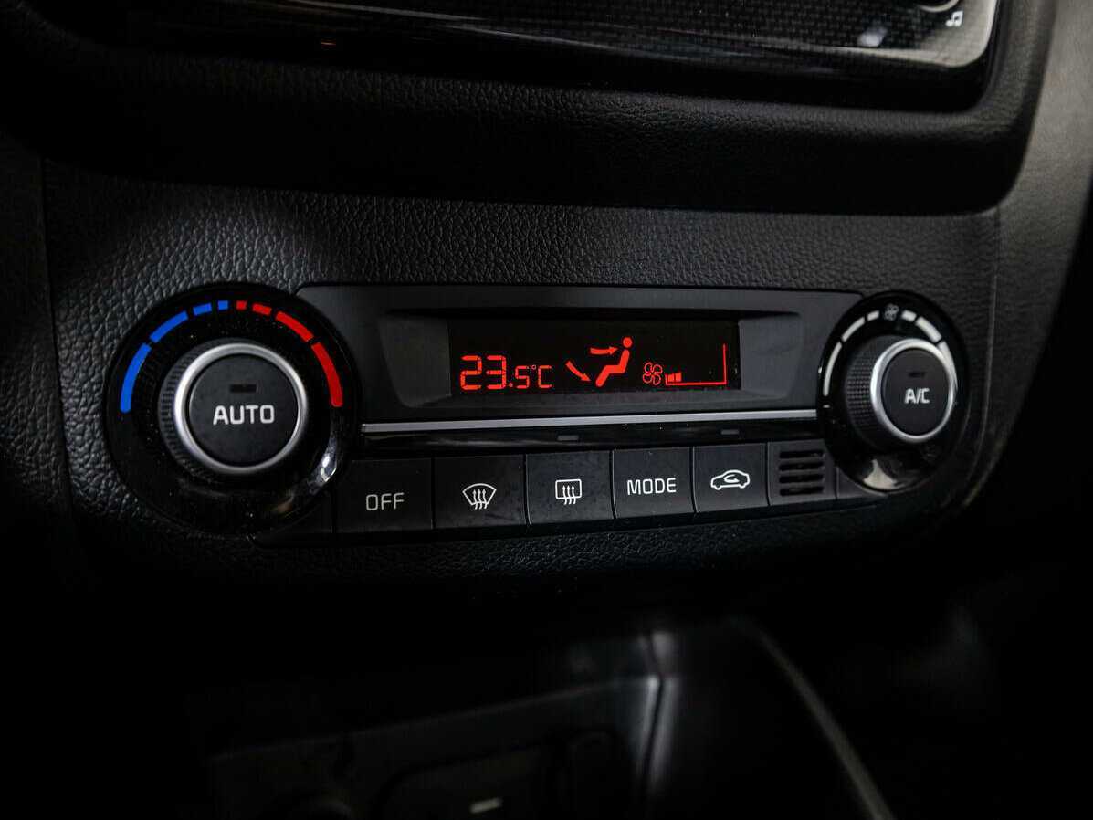 Киа Рио б/у, 2015, Автоматическая. Фото: #14