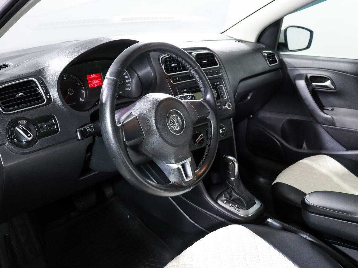 Фольксваген Поло б/у, 2012, Автоматическая. Фото: #13
