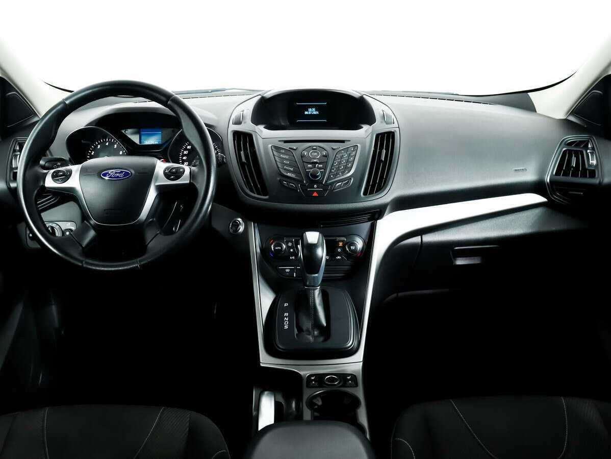 Форд Куга б/у, 2016, Автоматическая. Фото: #10