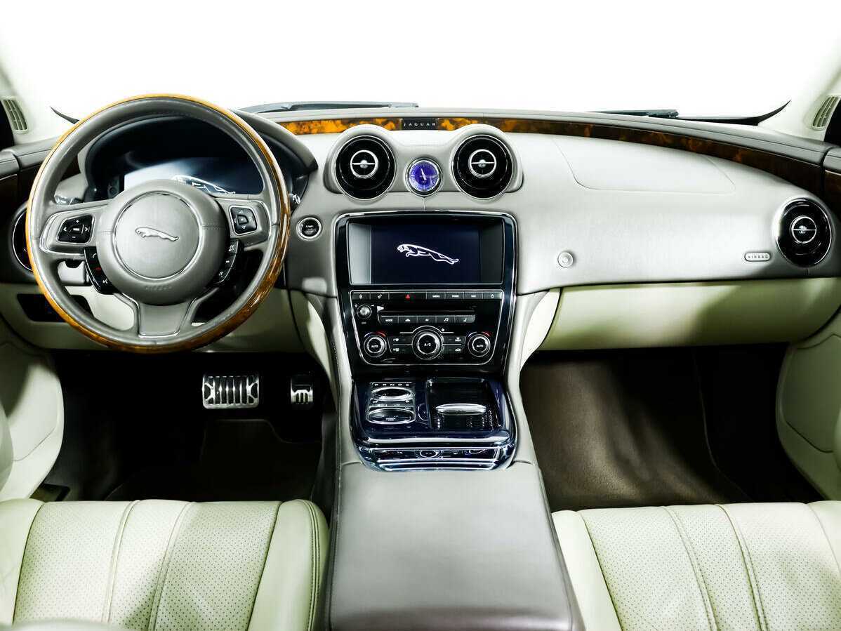 Ягуар ИксДжи б/у, 2012, Автоматическая. Фото: #9