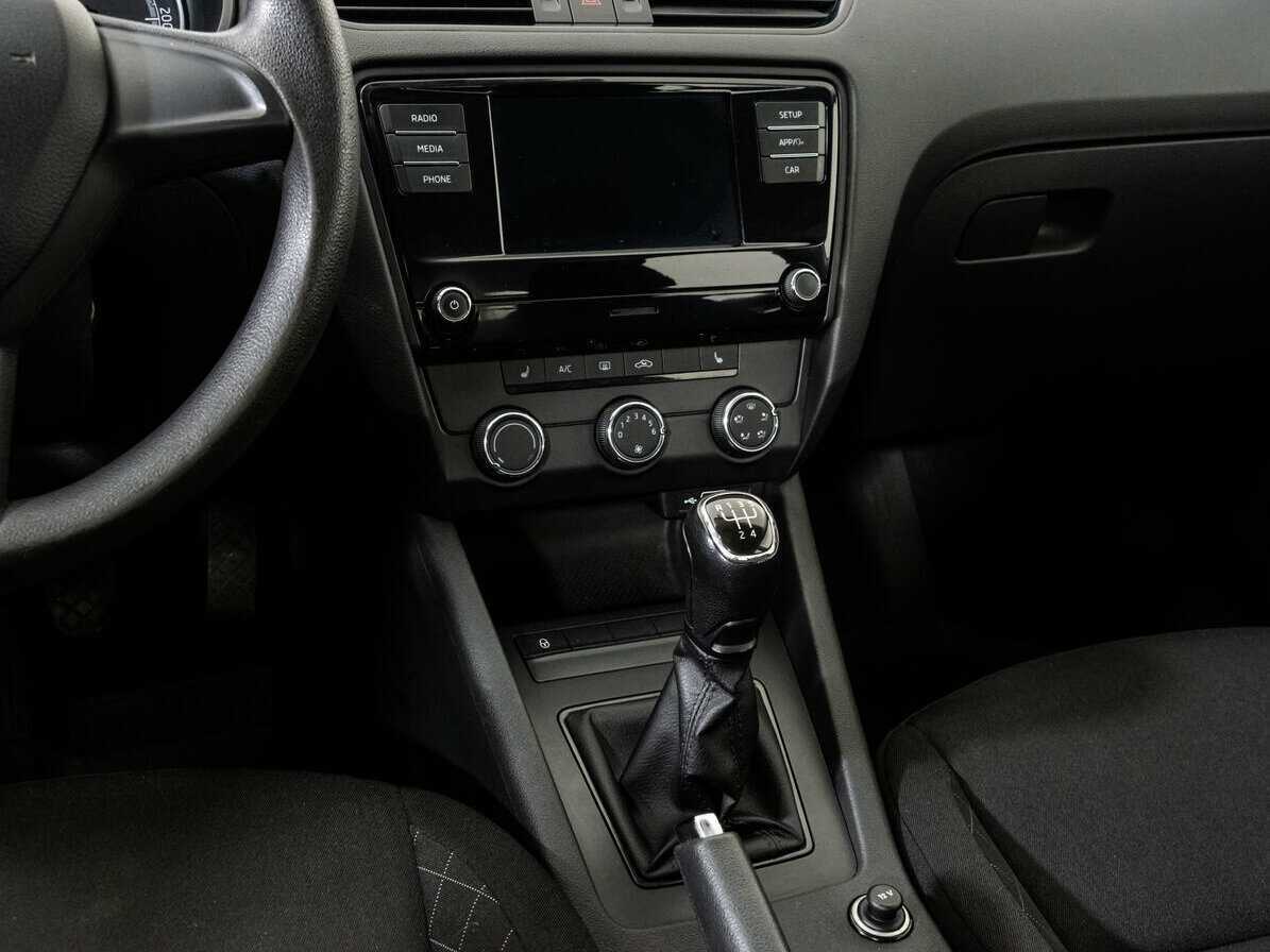 Шкода Октавия б/у, 2019, Механическая. Фото: #11