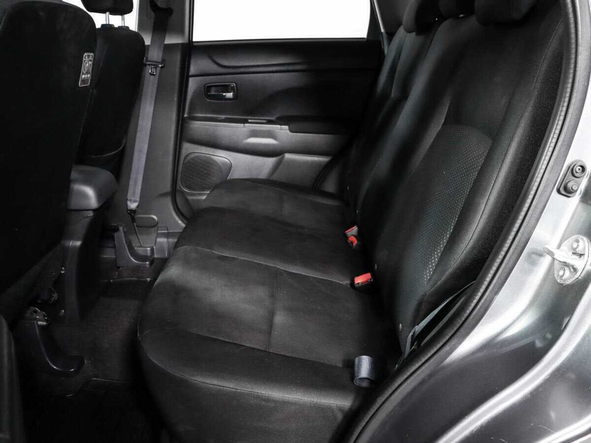 Митсубиши АС-Икс б/у, 2014, Механическая. Фото: #9