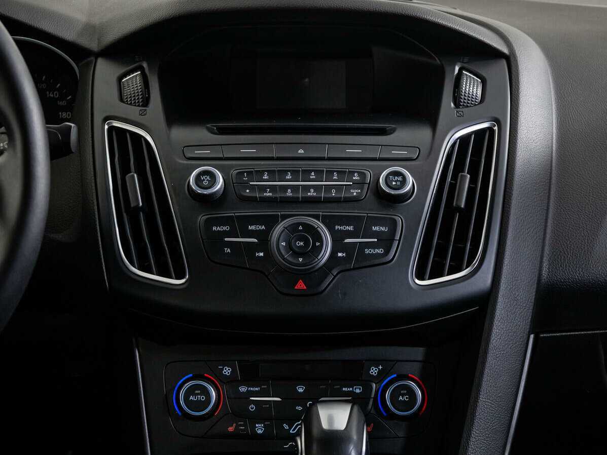 Форд Фокус б/у, 2018, Роботизированная. Фото: #13