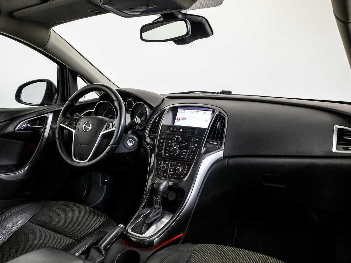 Опель Астра б/у, 2012, Автоматическая. Фото: #6