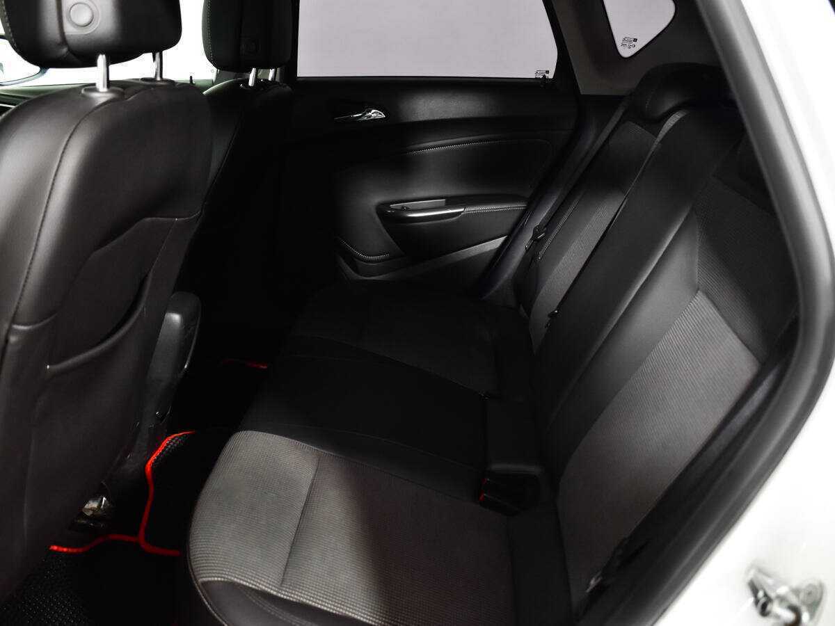 Опель Астра б/у, 2012, Автоматическая. Фото: #7