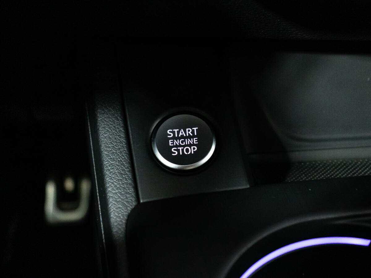 Ауди А4 б/у, 2017, Роботизированная. Фото: #18