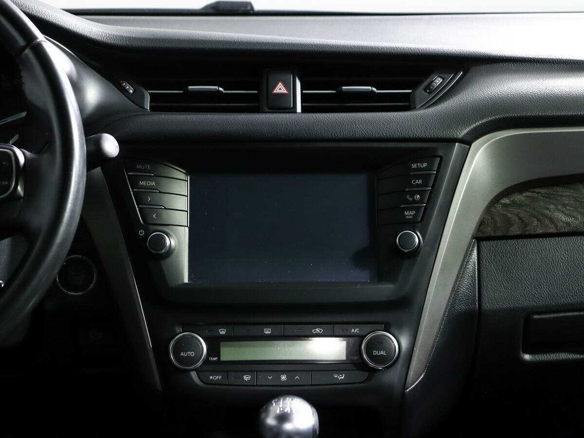 Тойота Авенсис б/у, 2018, Механическая. Фото: #9