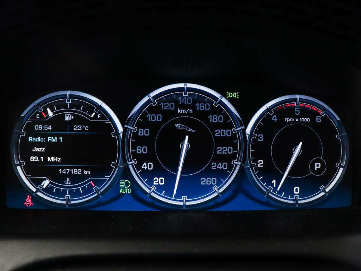 Ягуар ИксДжи б/у, 2012, Автоматическая. Фото: #8