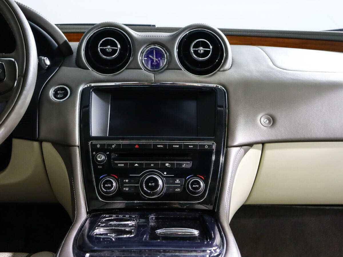 Ягуар ИксДжи б/у, 2012, Автоматическая. Фото: #10