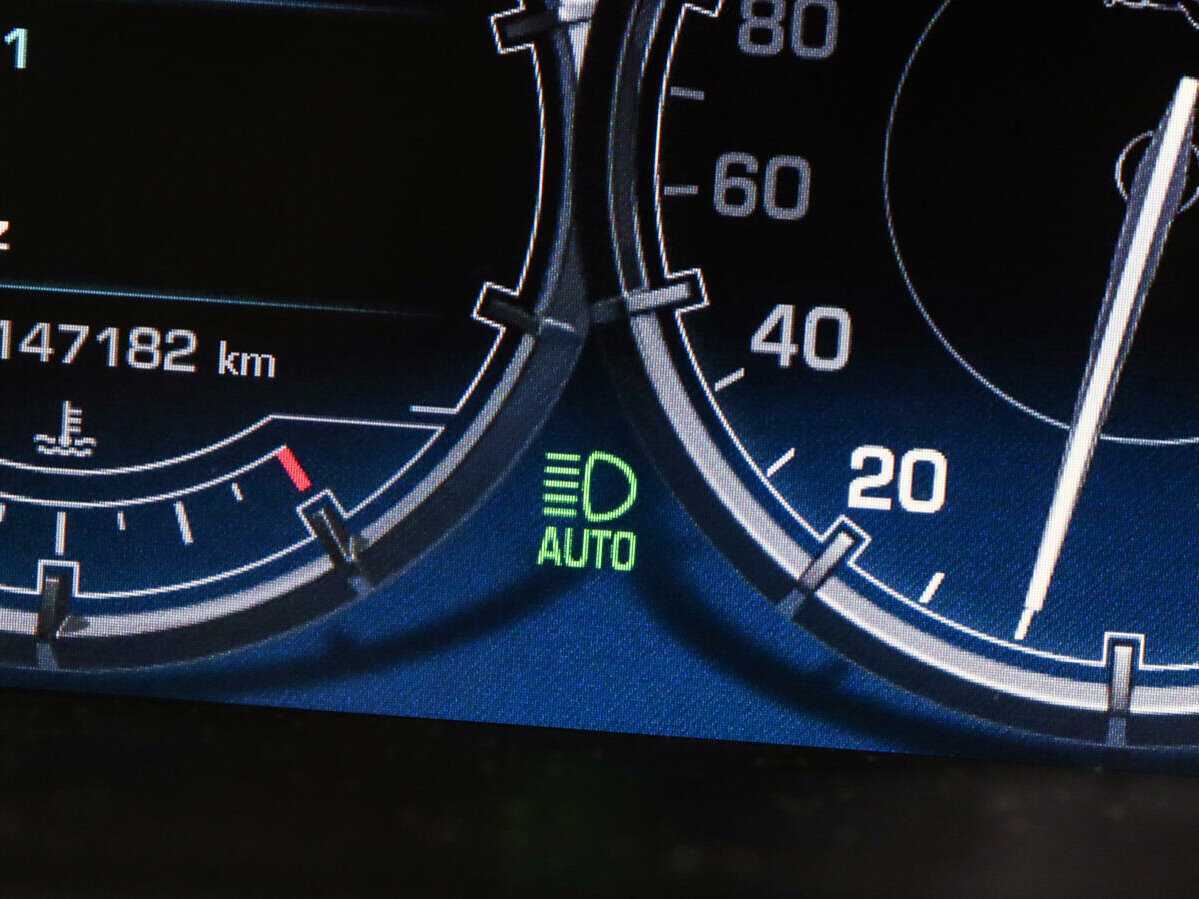 Ягуар ИксДжи б/у, 2012, Автоматическая. Фото: #24