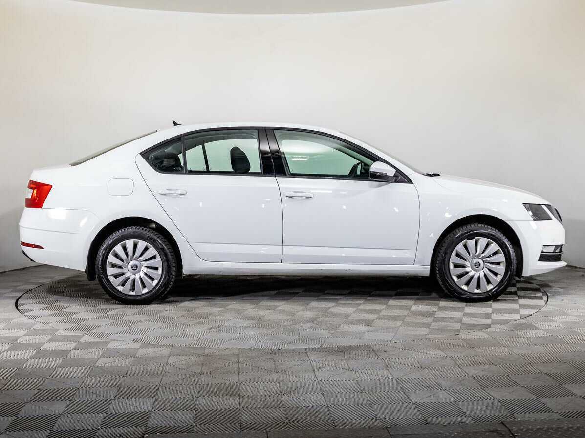 Шкода Октавия б/у, 2019, Автоматическая. Фото: #3