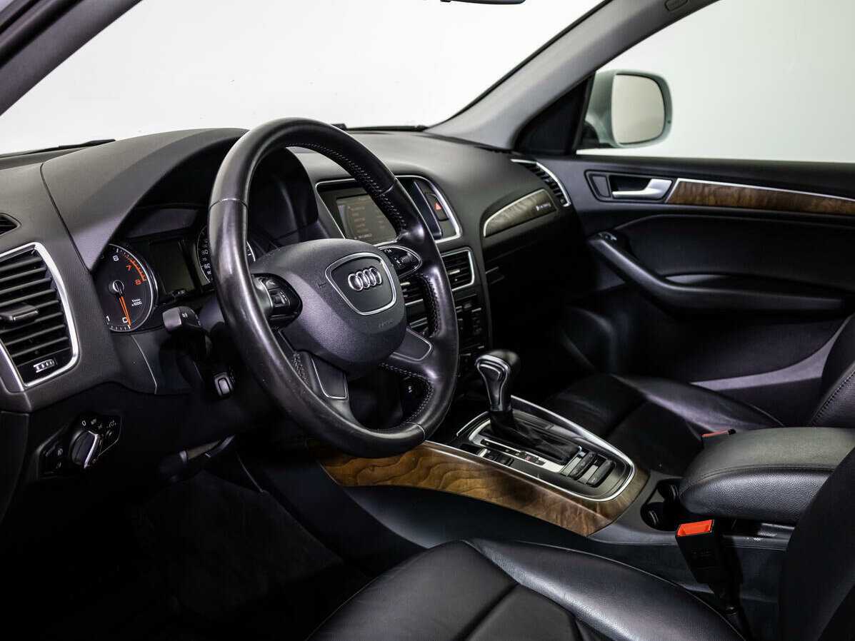 Ауди К5 б/у, 2012, Автоматическая. Фото: #8