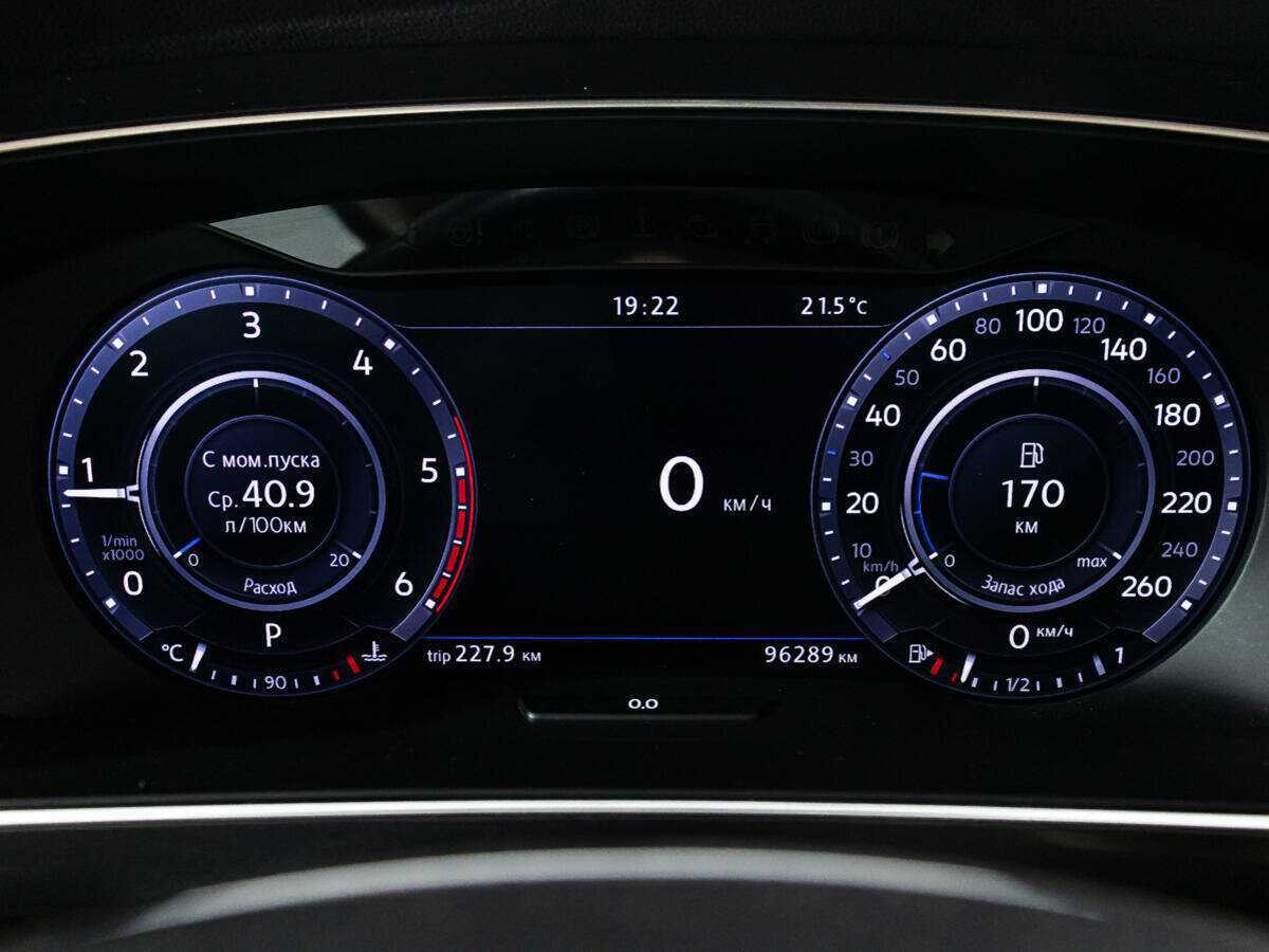 Фольксваген Тигуан б/у, 2017, Роботизированная. Фото: #11