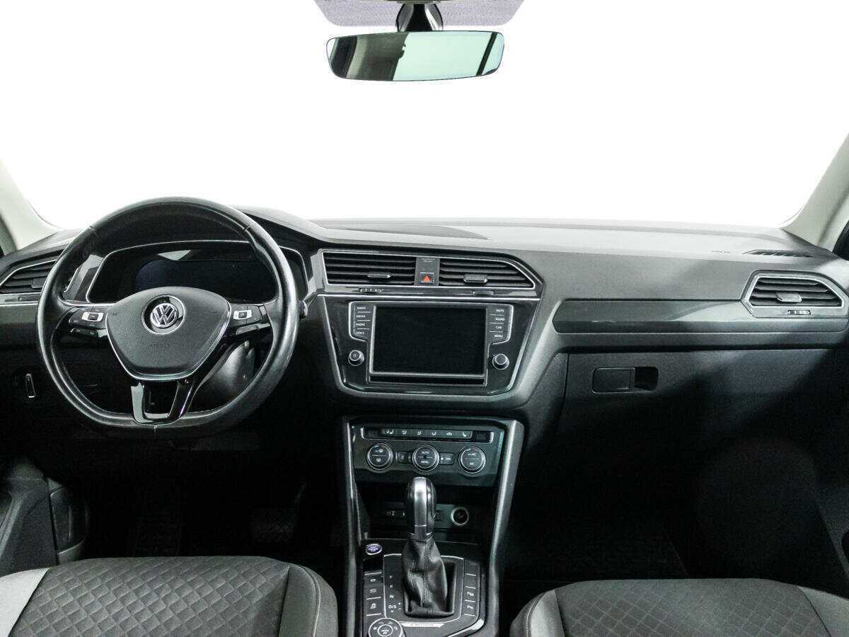Фольксваген Тигуан б/у, 2017, Роботизированная. Фото: #12