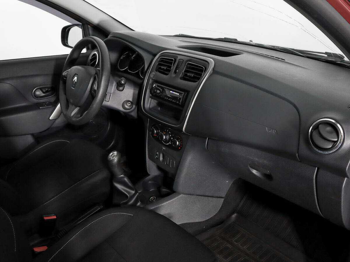 Рено Сандеро б/у, 2015, Механическая. Фото: #10