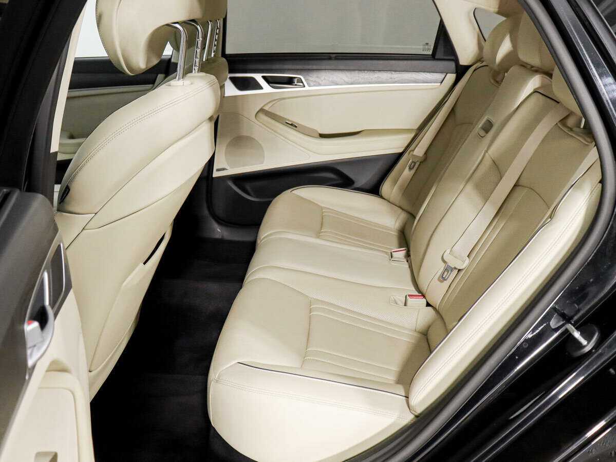 Хендай Генезис б/у, 2015, Автоматическая. Фото: #10