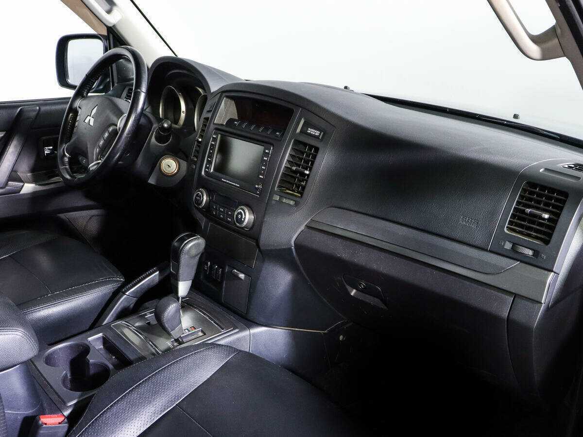 Митсубиши Паджеро б/у, 2012, Автоматическая. Фото: #6