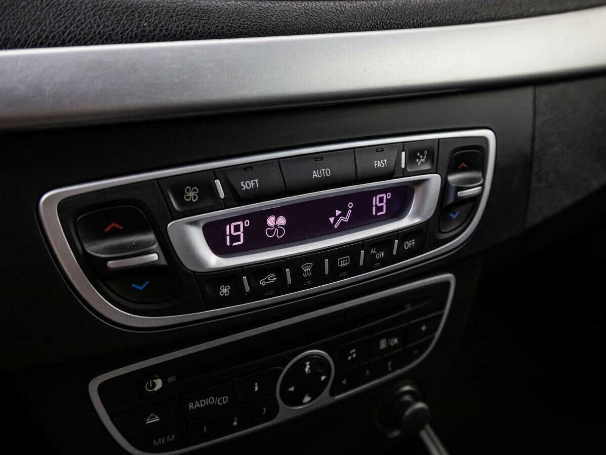 Рено Меган б/у, 2012, Механическая. Фото: #14