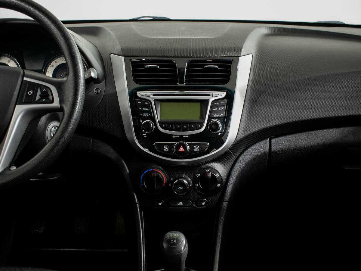 Хендай Солярис б/у, 2012, Механическая. Фото: #10