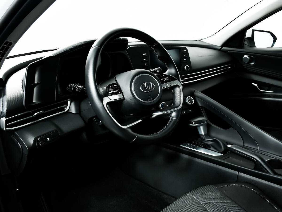 Хендай Елантра б/у, 2022, Автоматическая. Фото: #12